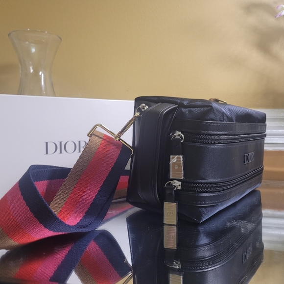 Dior Pouch organizer converted in to shoulder bag/belt bag - Picture 8 of 15